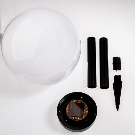 LED-Solar-Gartenlampe mit Nieten weiße Kugel 25 cm