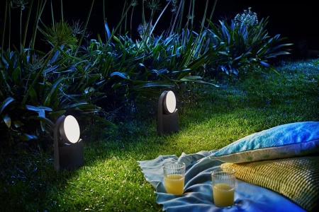 LED-Gartenleuchte für den Außenbereich MIMOZA myGarden 7W 4000K IP44 Anthrazit PHILIPS