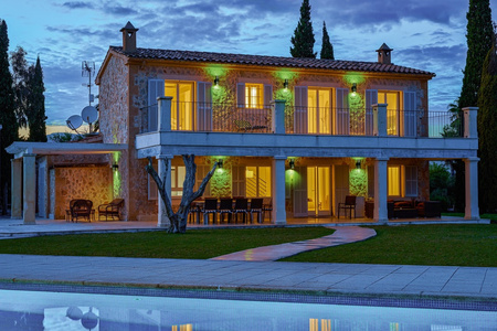 Gartenlampe LED Wandleuchte 10W 3000K Warm + RGB IP44 SMART+ WiFi Dimmbar Rotary Updown LEDVANCE