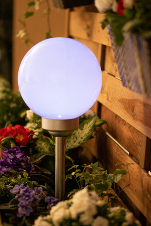 LED-Solar-Gartenlampe WHITE BALL 20cm betrieben 3500K warm + RGB GOLDLUX (Polux)