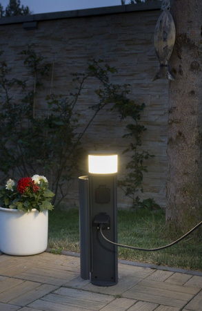 Außenstehende Gartenleuchte POST Elborn EL3113 G9 46,5 cm + 2x Su-Ma-Steckdose