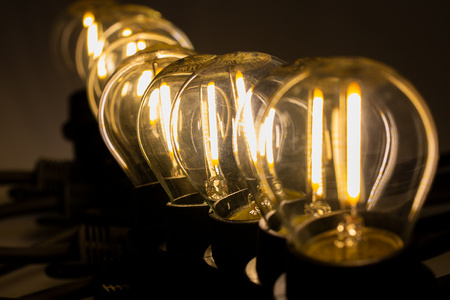 Lichterkette für den Außenbereich Gartengirlande 15 m 15 xE27 LED 1,3 W