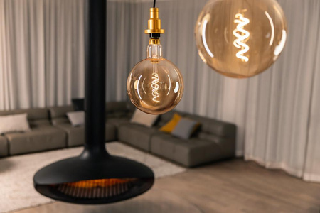 Dekorative Leuchtmittel E27 G200 4,8W = 33W 400lm 2200K Warm 320° Filament dimmbar OSRAM Vintage 1906