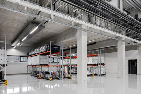 LED-Panel Linearer Streifen Leuchte 140W 22000lm 4000K Neutral Dimmbar Anbau hängend Weiß 150x10cm Low Bay Flex Ledvance