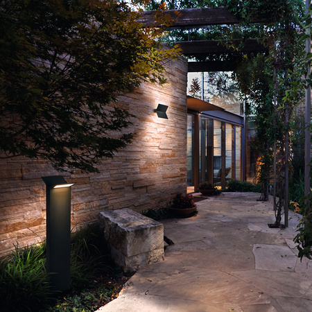 Outdoor-Gartenlampe POST 9,5W 580lm 3000K 80 cm Endura Style BAT LEDVANCE