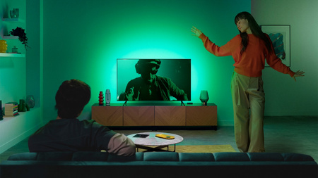 Smart RGBIC LED-Streifen für 75"-85" Monitor TV mit HDMI Sync Box Wi-Fi WiZ