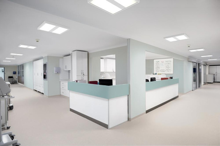 LED-Panel Büro Deckenleuchte 36W 5040lm 4000K Neutral Aufputz Weiß 60x60cm UGR19 schützen Ledvance