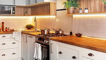 LED Streifenleiste 12V 24W 300LED 2835 Warm 8mm 5m ECOLIGHT