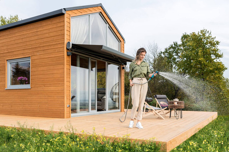 Gartenwasserschlauch 7,5m dehnbar mit Pistole und Kupplungen BASIC CELLFAST