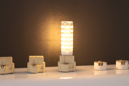 LED Kapseln G9, LED-Lampe 7W = 60W 670lm 360° 3000K warm LUMILED