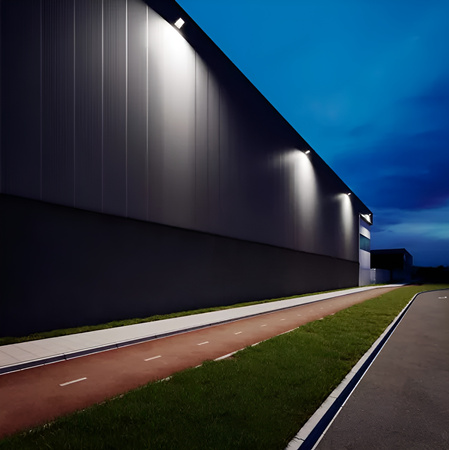 LED-Flutlicht 10W 1200lm 3000K/4000K/6500K IP65 mit Bewegungssensor Schwarz PHILIPS LEDINAIRE