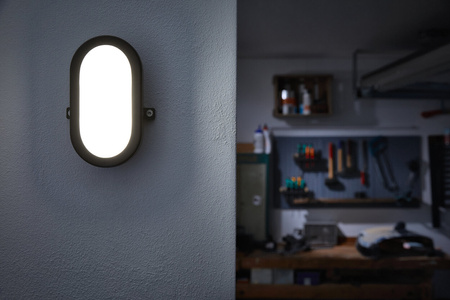 LED-Wandleuchte 11W 4000K IP54 Hermetisch Außen weiß BULKHEAD LEDVANCE