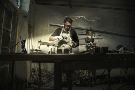 LED-Flutlicht Arbeitslampe 50W 5400lm 6500K Tragbar LEDVANCE