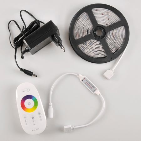 LED-Leiste RGBw 22W 990lm 120° Weiß IP65 Dimmbar Sanico Goldlux