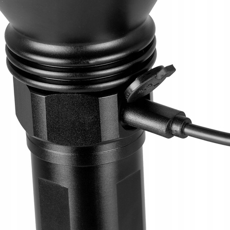 Taktische LED-Taschenlampe leistungsstark wiederaufladbar USB-C 20 W 1900lm IPX6 VAYOX