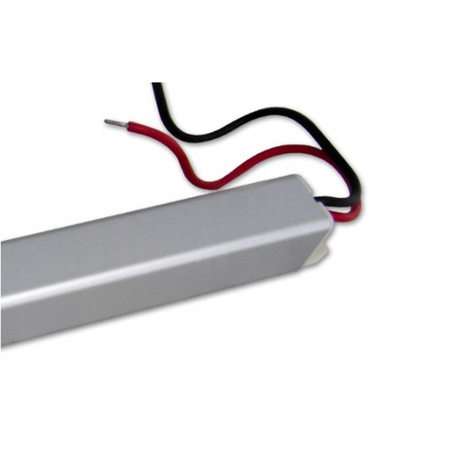 Schmales Möbelnetzteil 12V DC 72W 6A Ultra SLIM für IP20 LED-Streifen