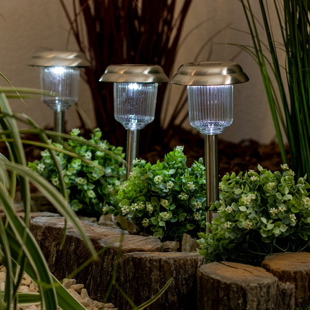 LED SOLAR Gartenlampe Chrom 6000K kaltweiß 41cm