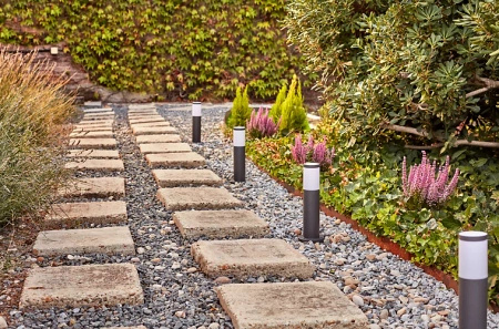 LED-Gartenleuchte für den Außenbereich PEDESTAL GardenLink 6W 12V 4000K IP44 Anthrazit PHILIPS