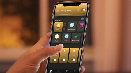 LED Spot Runner Weiß 3x 4.2W CCT PHILIPS HUE Bluetooth Zigbee Deckenleuchte + Dimmschalter