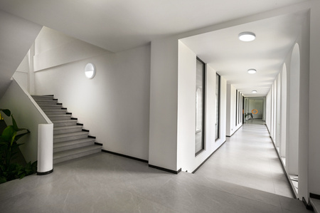 LED-Wandleuchte für den Außenbereich 17W 2270lm 3000/4000K IP65 Weiß mit Bulkhead Ledvance Notfallmodul