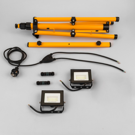 LED-Flutlicht ZUNA2 Halogenlampe 2x 20W 6500K auf Stativ + Kabel + Hermetischer Anschluss LUMILED