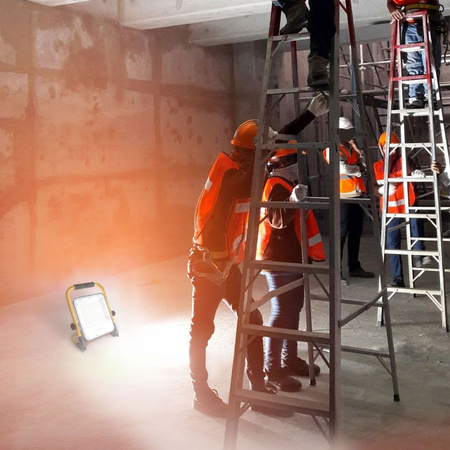 Tragbarer LED-Scheinwerfer 50W 1600lm 5000K Neutral 90° 2A Schwarz VIDEX