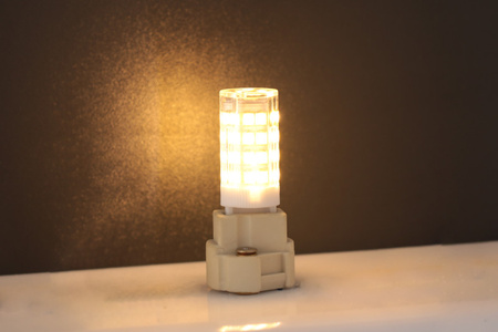 LED Kapseln G9, LED-Lampe 5W = 40W 460lm 360° 3000K warm LUMILED