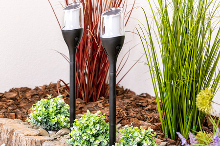 Set 4x LED Garten Fackel Solar Mast 60 cm Flamme Dämmerungssensor