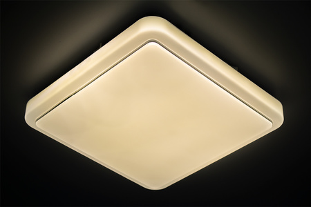 Plafond LED-Decken-Wandleuchte Quadratisch 18W 4000K 27cm IP44