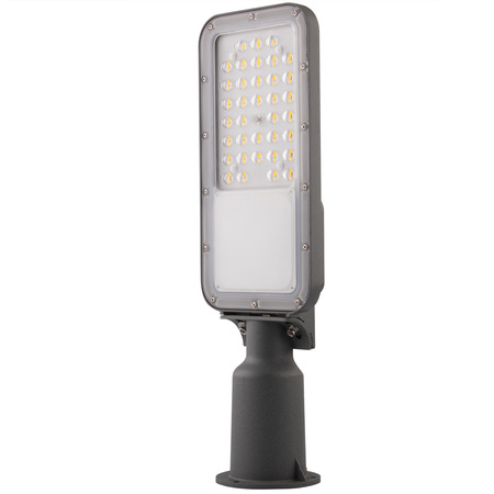 LED-Straßenlampe 100W, Industrielle Straßenleuchte 14000lm 4000K IP65 Advanced Lighting Series LUMILED