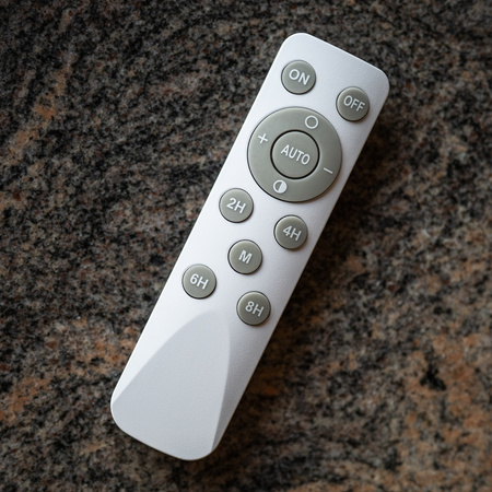 Solar LED Halogenstrahler 100W Gartenlampe 4000K IP65 PIR Bewegungsmelder + Fernbedienung FULGOR LUMILED