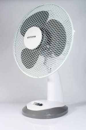 Schreibtischventilator Luftzirkulator Stehtischventilator 49 cm 30 W Weiß