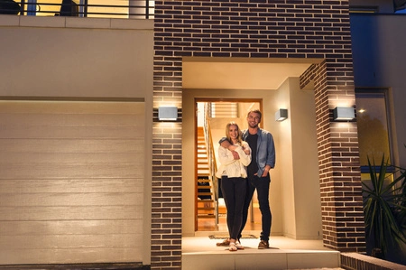 LEDVANCE SMART+ BRICK MULTICOLOR Fassadenwandleuchte 14W 600lm WARM COLOR + RGB Grau