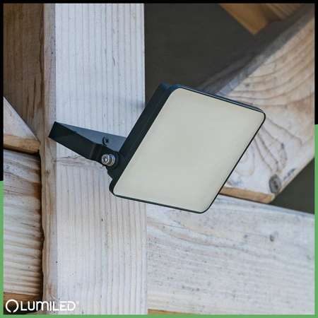 LED-Fluter AZZLER 50W 6000lm 4000K IP65 Halogen-Außenlampe Schwarz LUMILED