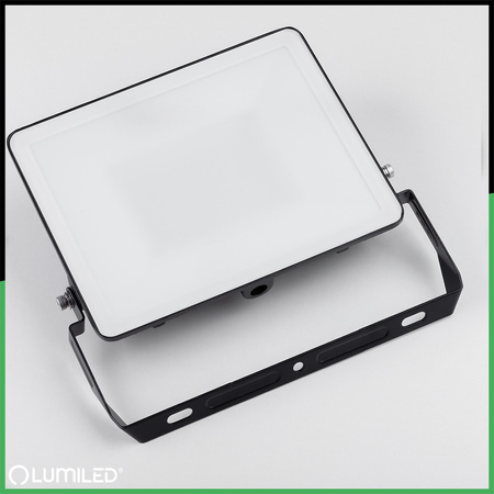 LED-Fluter AZZLER 50W 6000lm 4000K IP65 Halogen-Außenlampe Schwarz LUMILED