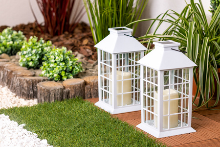 Solar-LED-Gartenlampe Hängelaterne Weiß 27 cm