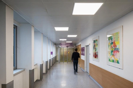 LED-Panel Büroleuchte Deckenleuchte 36W 3600lm 4000K Neutral bündig montiert Weiß 60x60cm UGR19 Eco Ledvance