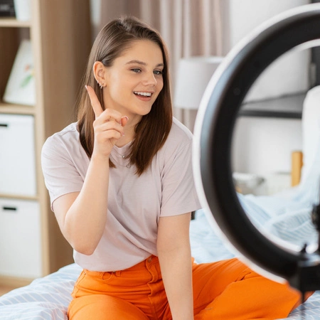 LED Stehleuchte 15W 330lm 2700-4000-6500K Warm 360° Schwarz Dimmbar SELFIE Sanico Goldlux