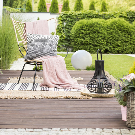 LED-Gartenkugel-Solarlampe mit Nieten weiß RGB 40cm 3000K terrestrisch + Fernbedienung