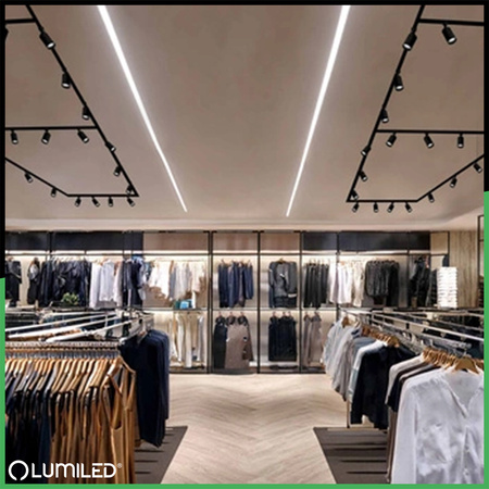 Schwarzer Dreifach-T-Stecker für einphasige Sammelschienen – Sammelschienen