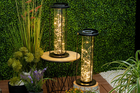 LED-Solarlampe für den Außenbereich Garten stehend Hängelaterne 3000K IP44 46cm Dämmerungssensor