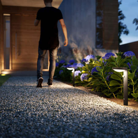 Außen-LED-Gartenlampe TYLA IR myGarden 9W 2700K IP44 mit Bewegungs- und Dämmerungssensor Mast 40cm Anthrazit PHILIPS