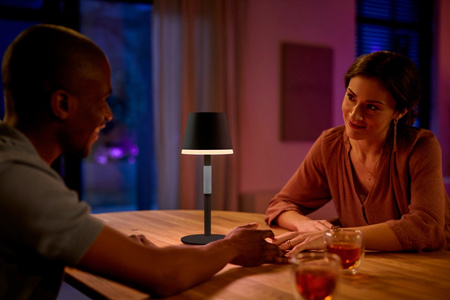 GO PORTBALE LED-Tischlampe Schwarz EU/UK 6W CCT RGB PHILIPS HUE Bluetooth Zigbee