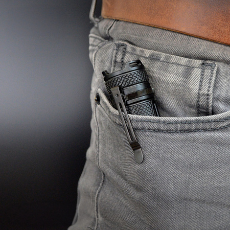 Wiederaufladbare LED-Hand-Taschenlampe 20W 4000lm 6 Modi USB-C Wasserdicht IP68 Videx