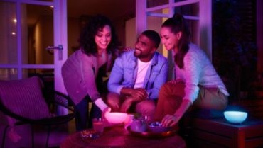 Philips HUE White and Color Ambiance GO Bluetooth Zigbee Schreibtischlampe 8718696173992